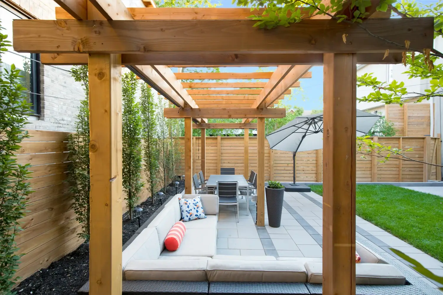 Backyard pergola design and installation